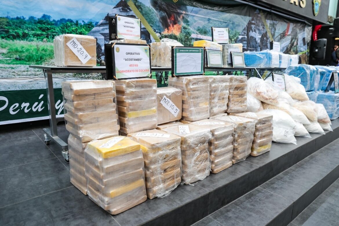 ¡Récord histórico! PNP decomisó más de 160 toneladas de droga durante ...